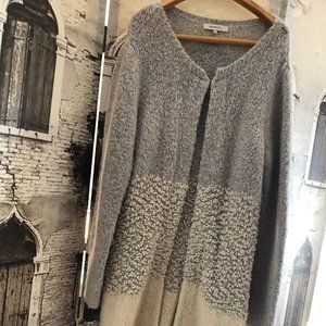 Cozy Sandwich long Cardigan: Size M.